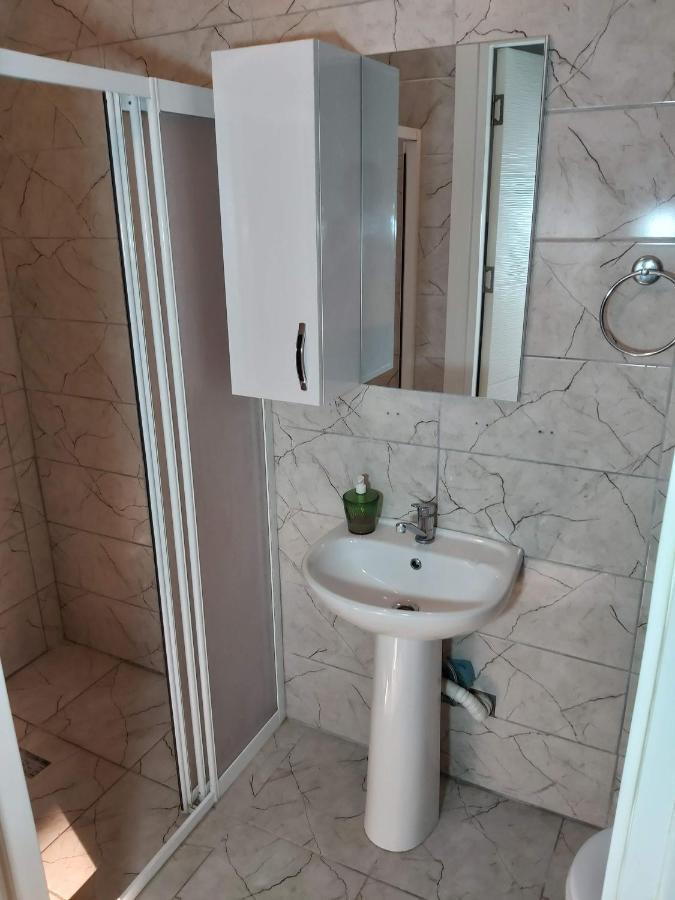 Compact Home Nicosia Eksteriør billede